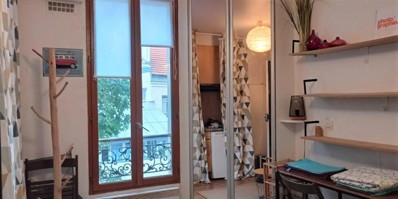 Appartamento In Montmartre Parigi